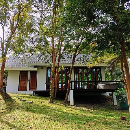 Hotel Baan Nai Suan Bophut Exterior foto