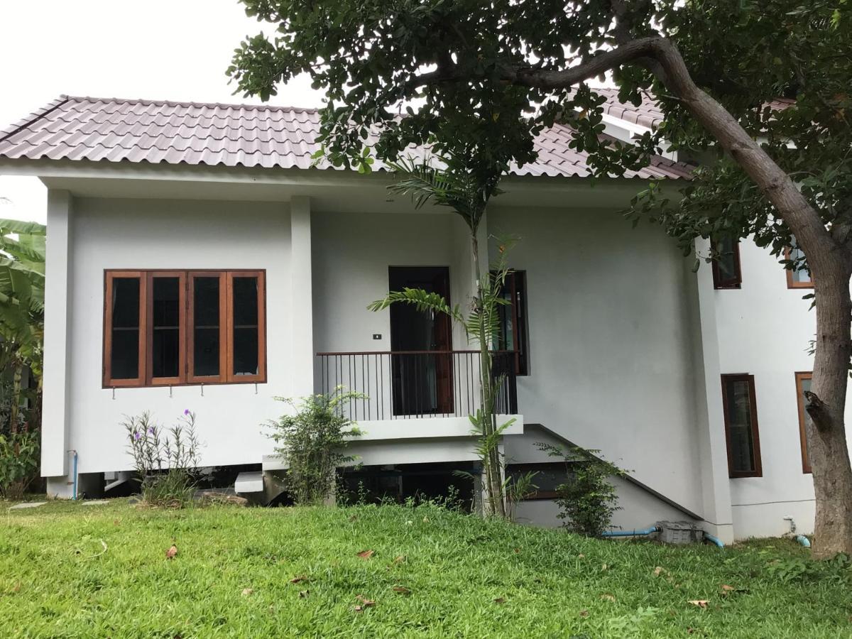 Hotel Baan Nai Suan Bophut Exterior foto